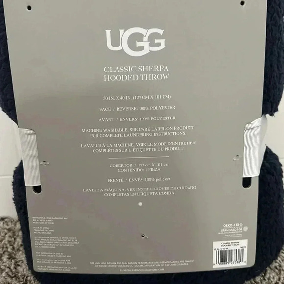 UGG Sherpa Hooded Throw - Picture 4 of 5
